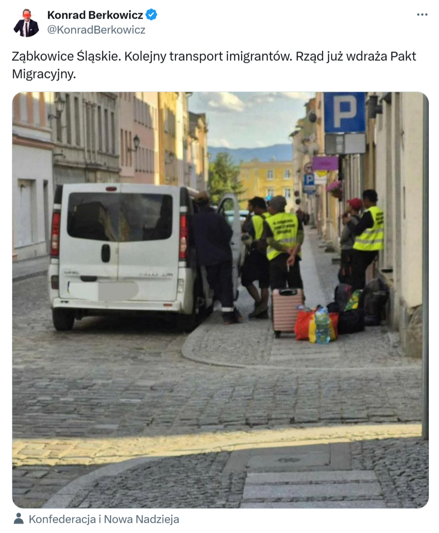 Berkowicz zdjęcie przypadkowych osób opisał jako "wdrażanie Paktu Migracyjnego"