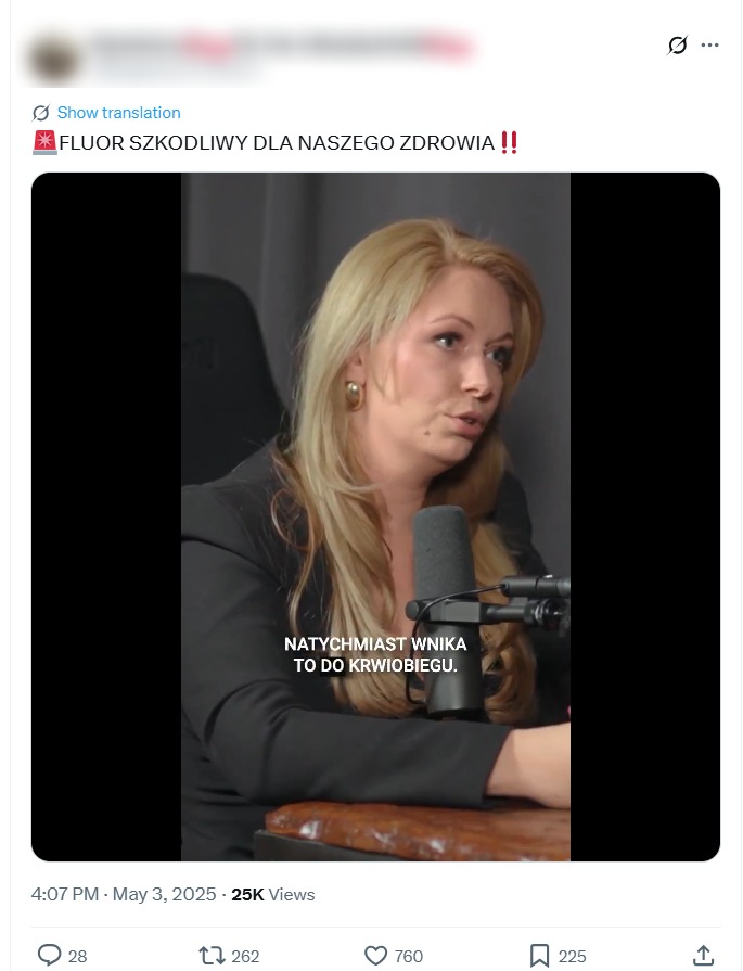 Kobieta z nagrania przekonuje, że fluor ma właściwości ogłupiające, negatywnie wpływa na szyszynkę i powoduje bezsenność