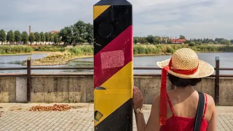 Polakom nie odebrano statusu mniejszości w Niemczech. To fałszywa teza