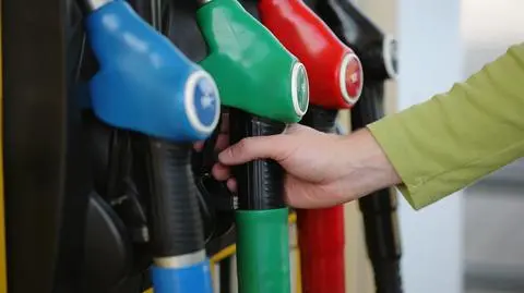 Ile wyniosłaby inflacja, gdyby Orlen nie "stabilizował" cen? Ekonomiści podali swój szacunek