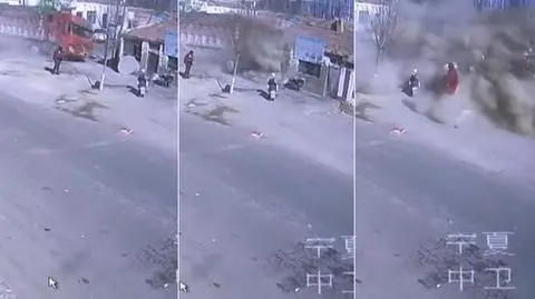 Ciężarówka zmienia domy w pył. Popularne wideo jest autentyczne