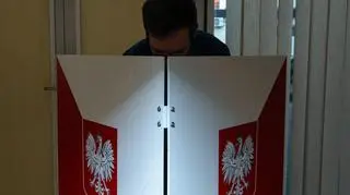 Rośnie grupa "akcyjnych wyborców". O czym politycy powinni pamiętać
