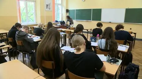 "Czy szczepienie dzieci i młodzieży jest konieczne? Szukam argumentów". Lekarze podają