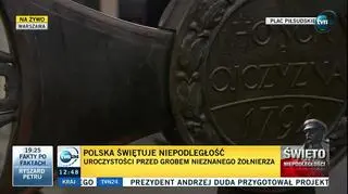 Duda wziął udział w uroczystej odprawie wart przed Grobem Nieznanego Żołnierza