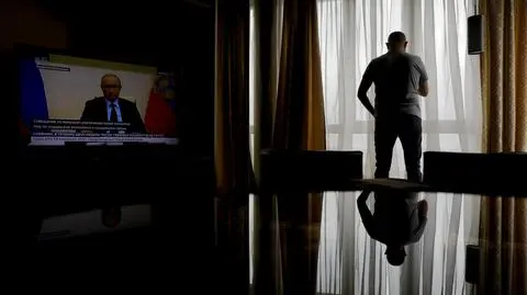 Agenci wywiadu i trzy portale. USA oskarża Rosję o dezinformację na temat koronawirusa