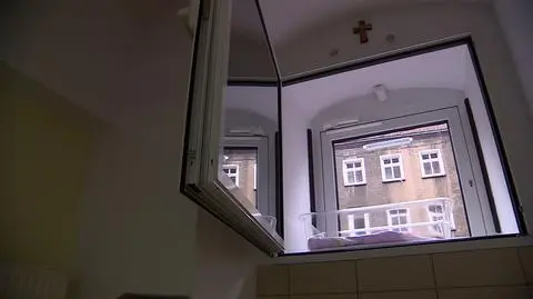 "Okno życia" nie chce noworodków z wadami genetycznymi? Fałszywe zdjęcie powróciło
