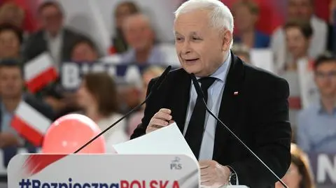 Kaczyński pokazuje pismo o "przygotowaniu miejsc dla imigrantów". Co to za dokument?