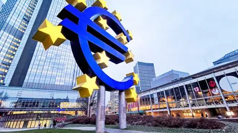 "200 miliardów złotych czeka na Polskę w Brukseli"? Policzyliśmy, ile dokładnie