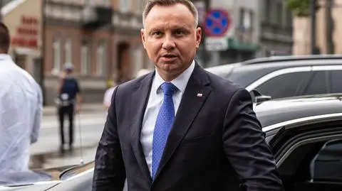Andrzej Duda nie gratulował Bidenowi zwycięstwa, bo "oczekuje na nominację Kolegium Elektorów". Nie doczeka się
