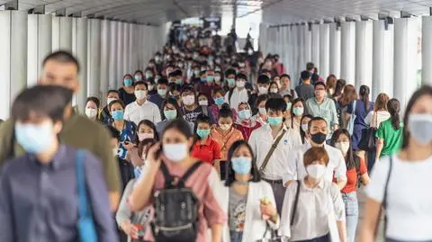 Nie, raport amerykańskiej agencji nie potwierdza, że "maseczki nie działają"