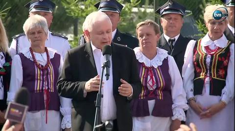 Kaczyński: nie musimy stać pod tęczową flagą, możemy stać pod biało-czerwoną