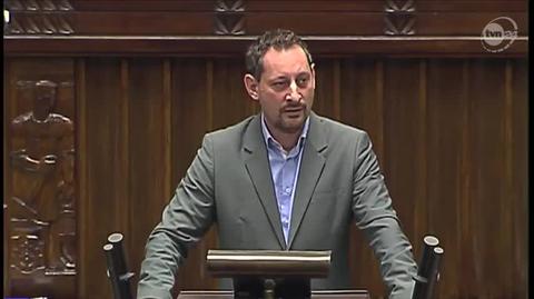 Armand Ryfiński w Sejmie blokuje mównicę