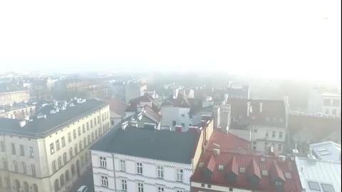 Zła jakość powietrza groźna dla zdrowia. "Smog dusi krakowian"