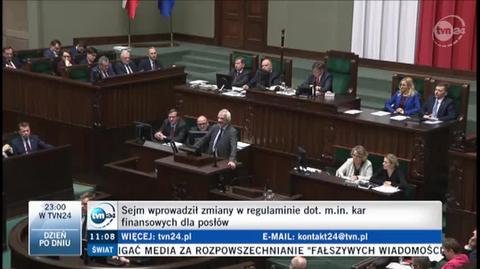 Opozycja upomina się o pakiet demokratyczny. Terlecki: nic z tego