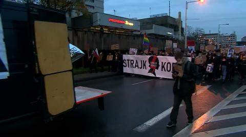 Rząd zwleka z publikacją wyroku TK, Sejm zwleka z zajęciem się ustawą prezydenta